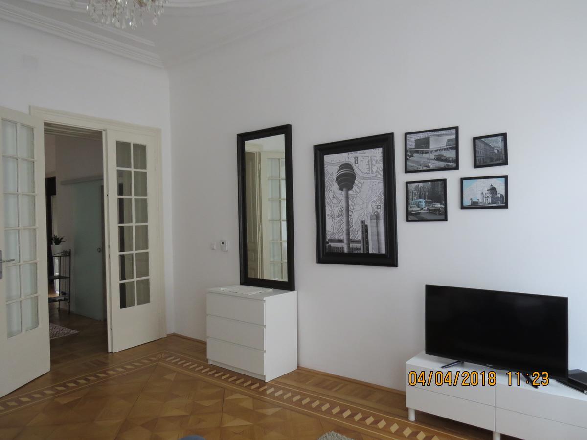 Ferienwohnungen Spittelberg Schrankgasse Wien Exterior foto